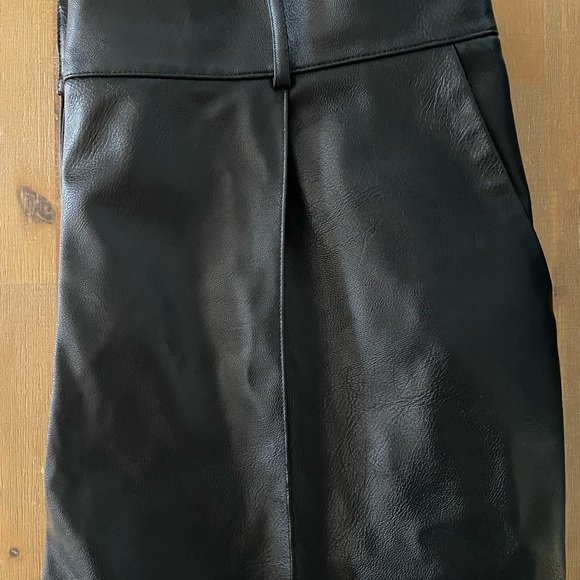 Ted Baker London Faux leather trousers pants Size 5 or US 12 - Picture 7 of 10